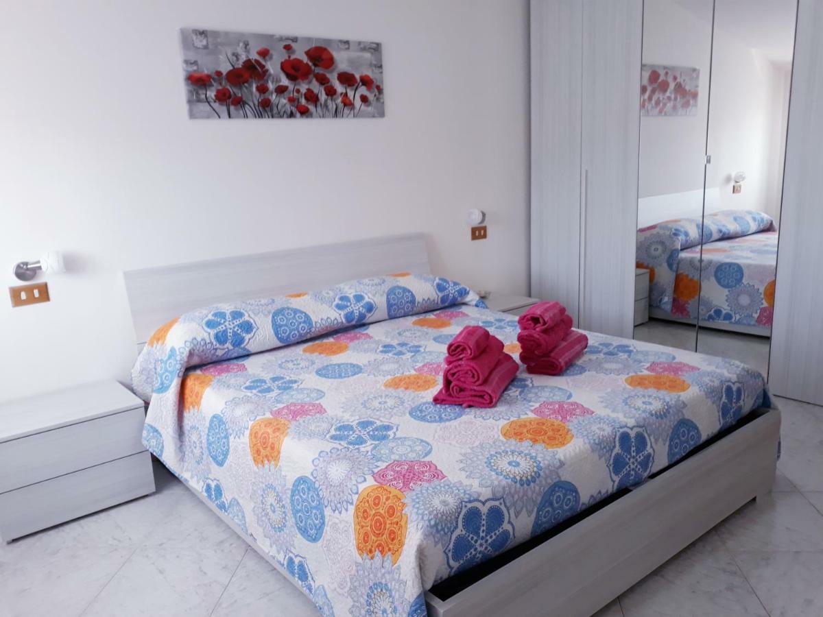 Il Narciso Apartment Bosa Luaran gambar
